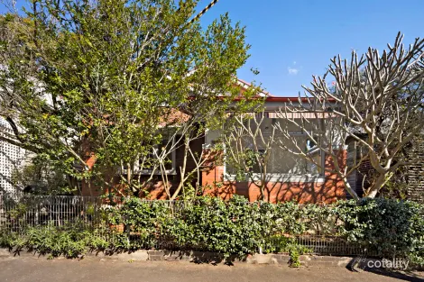 Property photo of 16 Macquarie Terrace Balmain NSW 2041