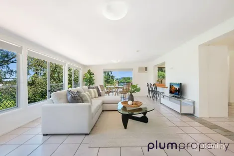 Property photo of 49 Cedarleigh Road Kenmore QLD 4069