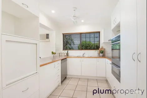 Property photo of 49 Cedarleigh Road Kenmore QLD 4069