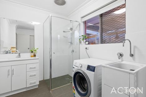 Property photo of 2/178 Grosvenor Road North Perth WA 6006