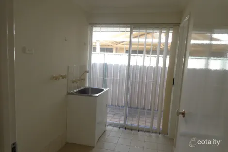 Property photo of 16 Greenshank Close East Cannington WA 6107