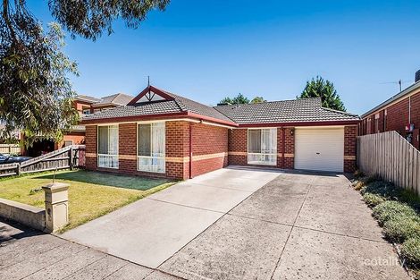 Property photo of 10 Slessor Avenue Lynbrook VIC 3975