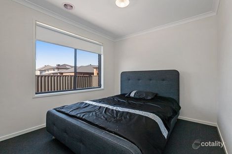 Property photo of 27 Birchmore Road Wollert VIC 3750