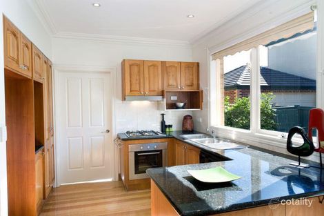 Property photo of 2/21-25 Fairholm Grove Camberwell VIC 3124