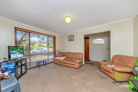 Property photo of 104 Louisa Lawson Crescent Gilmore ACT 2905
