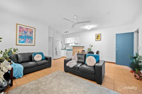 Property photo of 3/353 Severin Street Parramatta Park QLD 4870