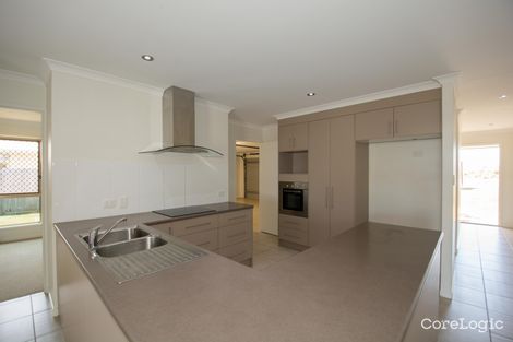 Property photo of 32 Sienna Boulevard Ashfield QLD 4670