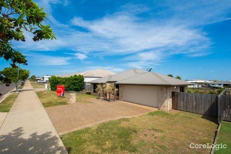 Property photo of 32 Sienna Boulevard Ashfield QLD 4670