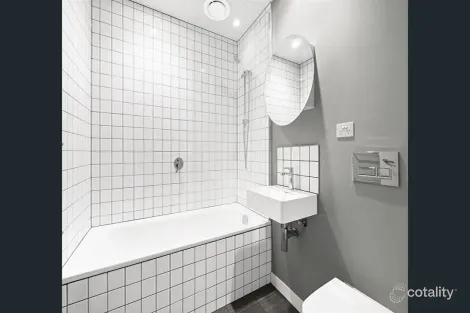 Property photo of 61A Park Street Abbotsford VIC 3067