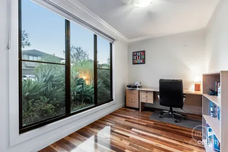 Property photo of 7 Crestwood Avenue Macleod VIC 3085