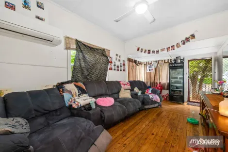Property photo of 3 Goode Street Newtown QLD 4350