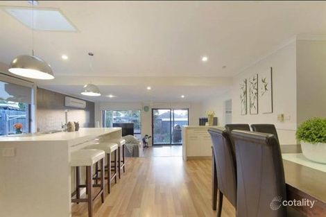 Property photo of 78 Luscombe Avenue Carrum Downs VIC 3201