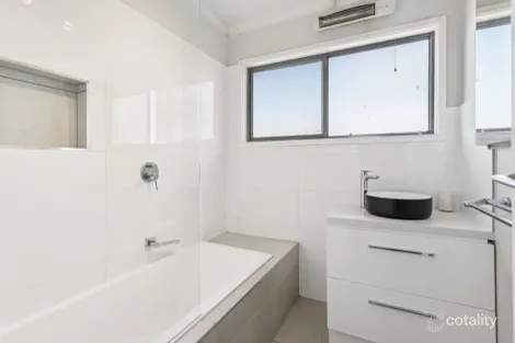 Property photo of 357 Sandy Road St Andrews Beach VIC 3941