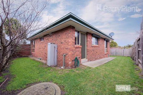 Property photo of 194 Gladstone Road Dandenong North VIC 3175