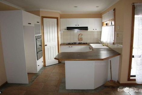 Property photo of 21 Ironbark Drive Hoppers Crossing VIC 3029