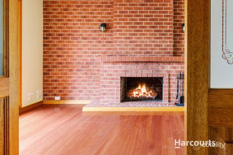 Property photo of 8 Thalia Court Meadow Heights VIC 3048