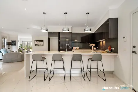 Property photo of 2/12 Atkinson Street Chadstone VIC 3148