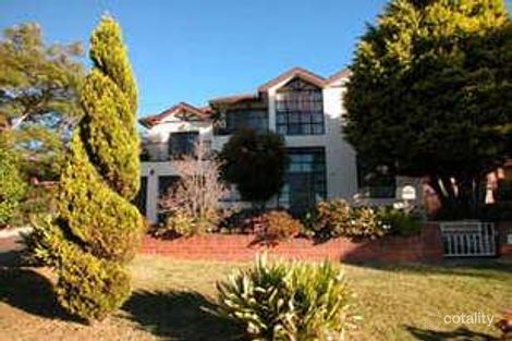 Property photo of 19 Narani Crescent Northbridge NSW 2063