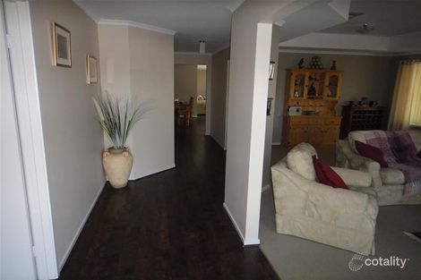 Property photo of 14 Laucke Drive Stockwell SA 5355