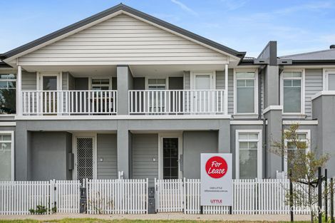 Property photo of 4 Evison View Werribee VIC 3030