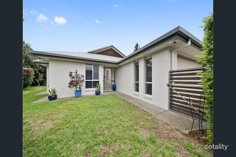 Property photo of 21 Fernleaf Court Currimundi QLD 4551