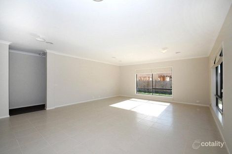 Property photo of 11 Killara Court Sandhurst VIC 3977
