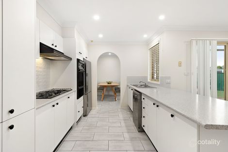 Property photo of 6 Mackenzie Place Kearns NSW 2558