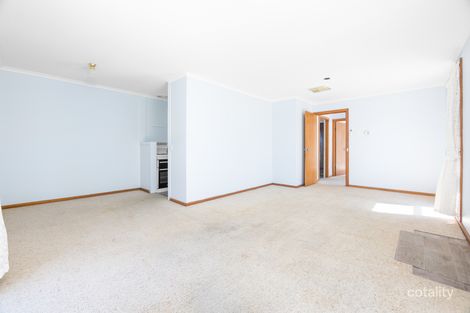 Property photo of 3 Felstead Avenue Horsham VIC 3400