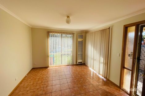 Property photo of 1/15 Arthur Phillip Drive Endeavour Hills VIC 3802