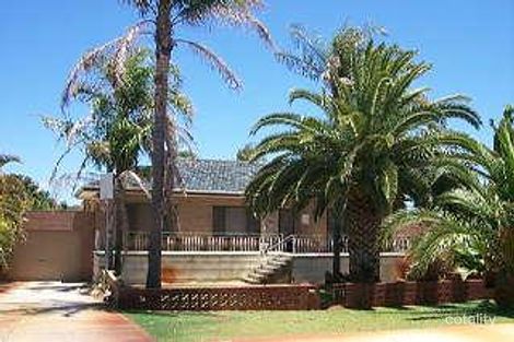 15 Bolingbroke St, Spearwood, WA 6163