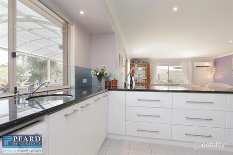 Property photo of 9 Tiarella Place Canning Vale WA 6155