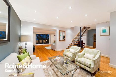 Property photo of 32 Benwerrin Avenue Carss Park NSW 2221