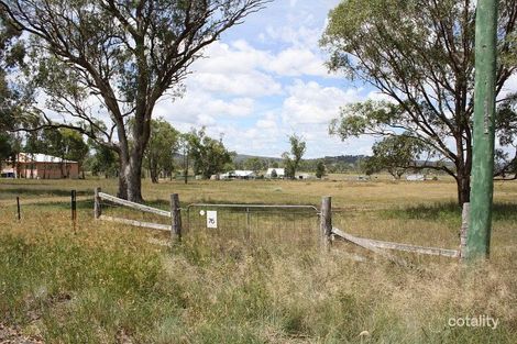 Property photo of 14 White Street Pratten QLD 4370