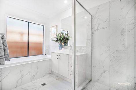 Property photo of 36 Carnation Road Manly West QLD 4179