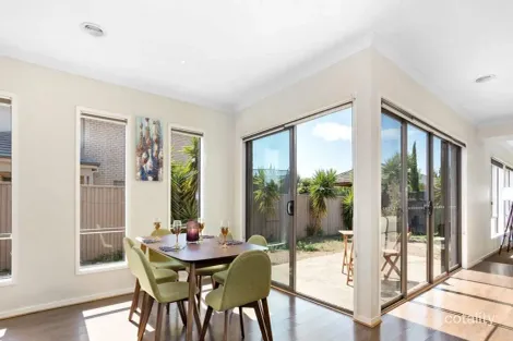 Property photo of 11 St Laurent Boulevard Point Cook VIC 3030