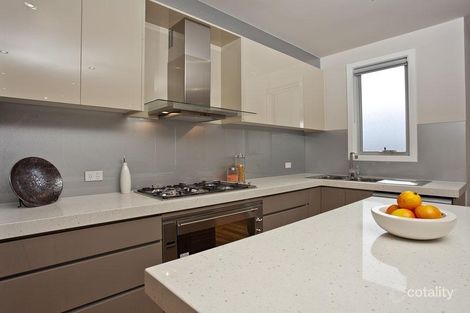 Property photo of 1/19 Bulla Road Essendon North VIC 3041
