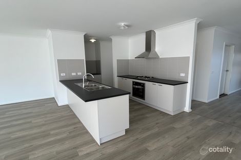 Property photo of 23 Roynic Parade Benalla VIC 3672