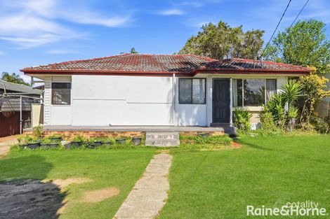 24 BOUGAINVILLE RD, LETHBRIDGE PARK, NSW 2770
