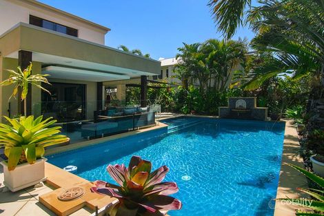 Property photo of 13 Sabrina Avenue Helensvale QLD 4212