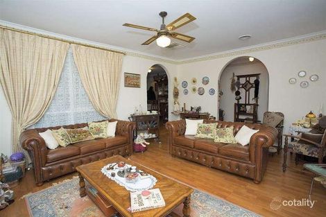 Property photo of 7 Cimberwood Drive Craigieburn VIC 3064