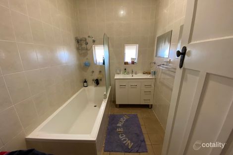 Property photo of 24 Grenfell Street Parkes NSW 2870