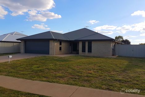 Property photo of 23 Glovar Street Emerald QLD 4720