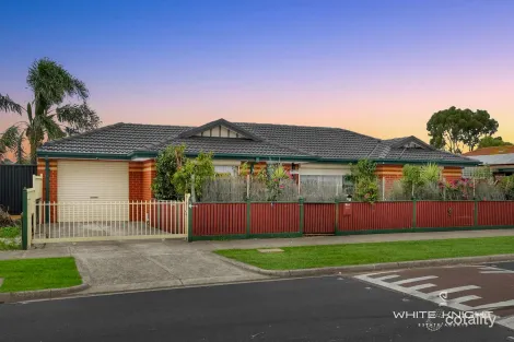 2/33 Carroll St, Deer Park, VIC 3023