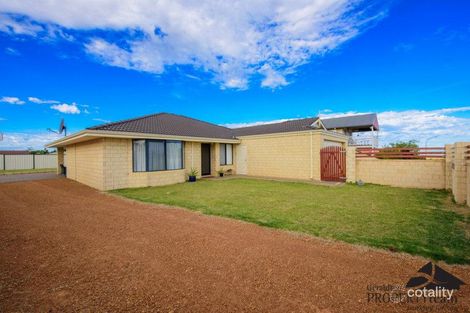 Property photo of 4 Half Moon Drive Waggrakine WA 6530