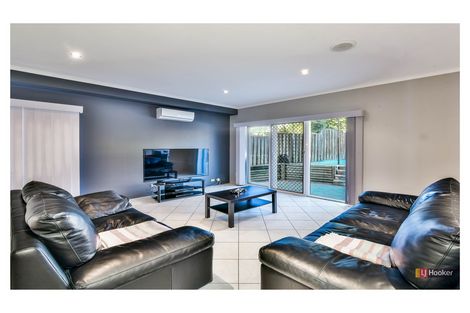 Property photo of 35 Corio Road Prairiewood NSW 2176