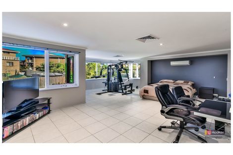 Property photo of 35 Corio Road Prairiewood NSW 2176