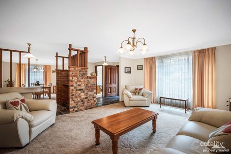 Property photo of 15 Bomaderry Crescent Glenning Valley NSW 2261