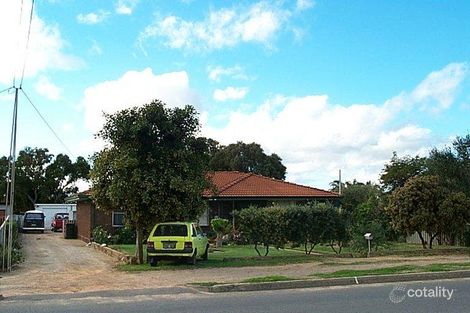 207 Eighth St, Wonthella, WA 6530