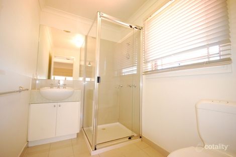 13/15 Chenies St, Reservoir, VIC 3073