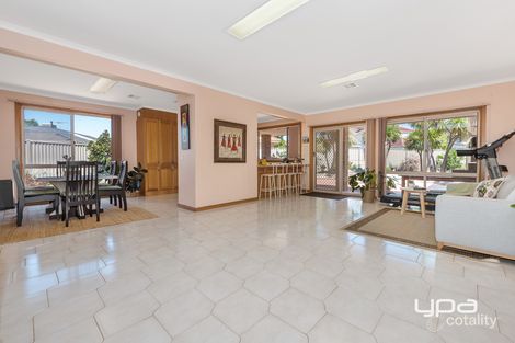 Property photo of 7 Commodore Court Taylors Lakes VIC 3038